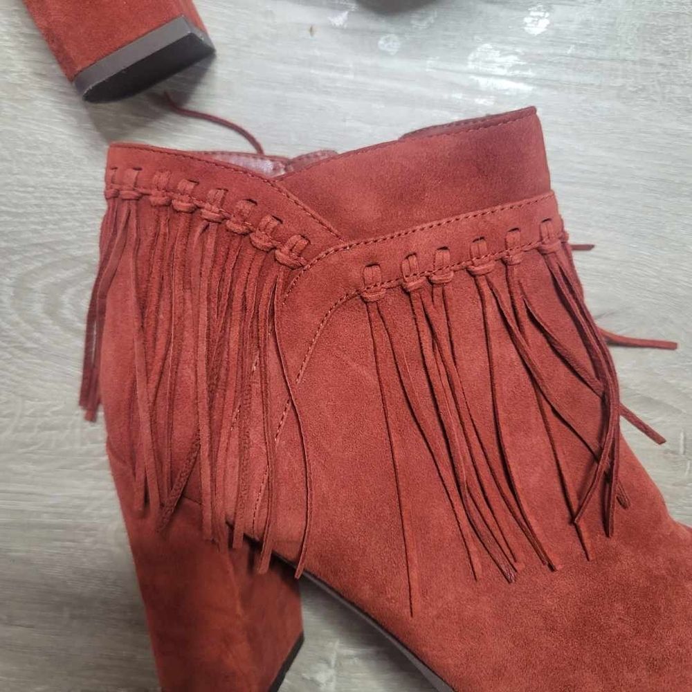Nine West Red Fringe Heeled Boots - Picture 11 of 12